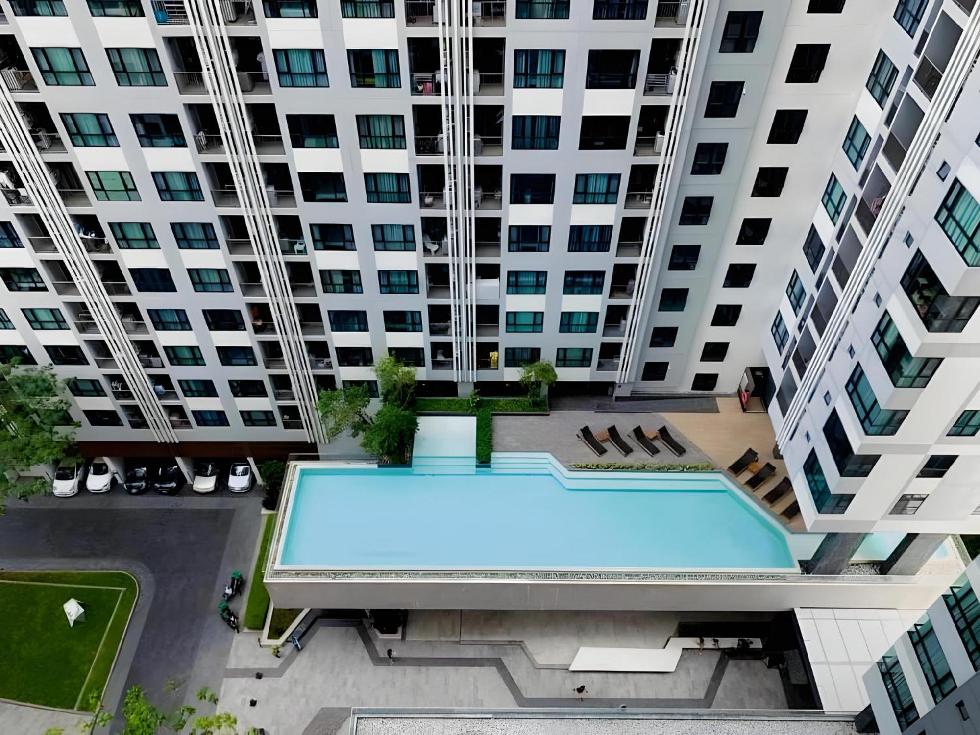 The Base Apartments At Central Pattaya Εξωτερικό φωτογραφία
