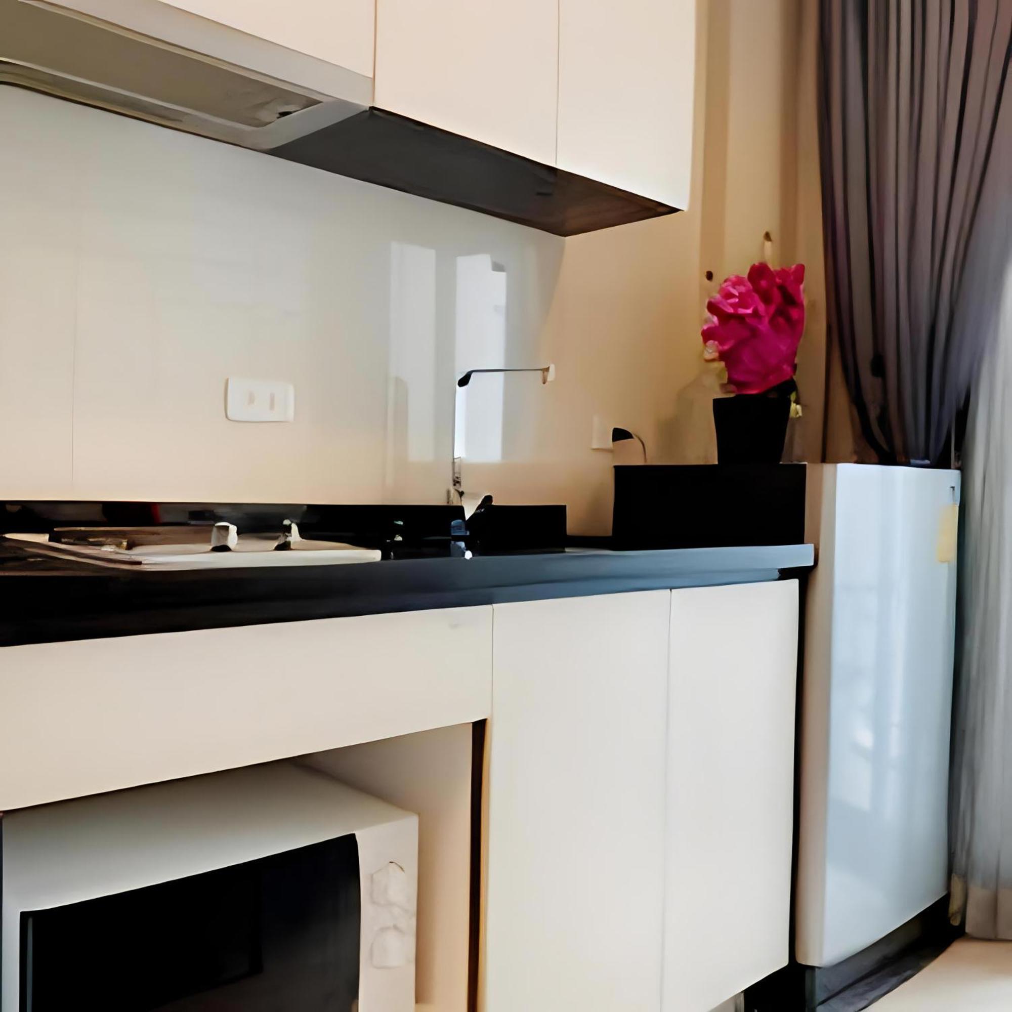 The Base Apartments At Central Pattaya Εξωτερικό φωτογραφία